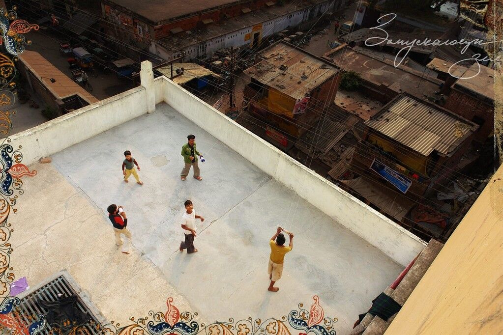 Пугающее и захватывающее путешествие в индийский город мертвых Варанаси