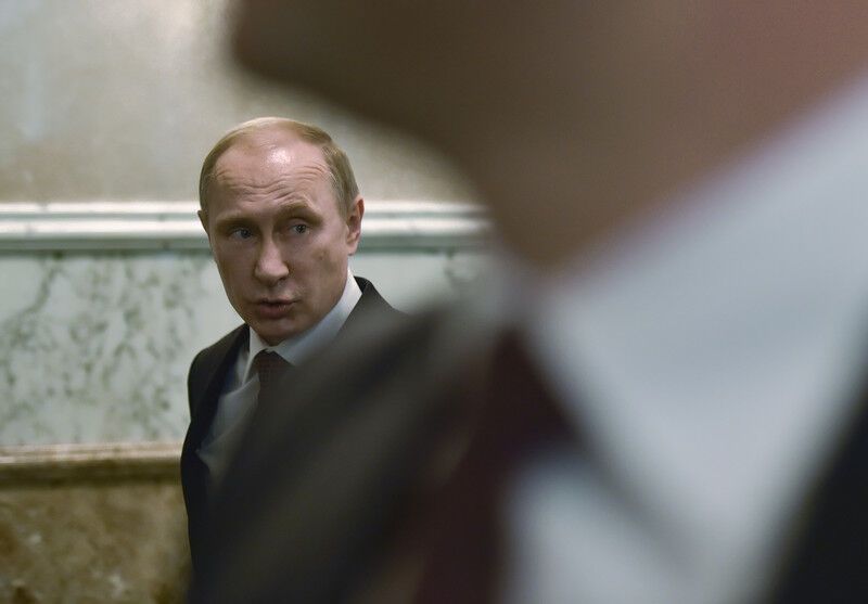 В Минске Порошенко обращался к Путину на "ты", а тот срывался на крик – Der Spiegel
