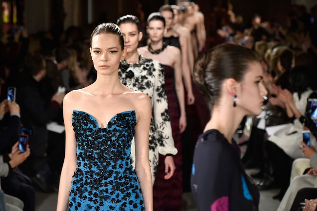 Неделя моды в Нью-Йорке: роскошные платья от Oscar de la Renta