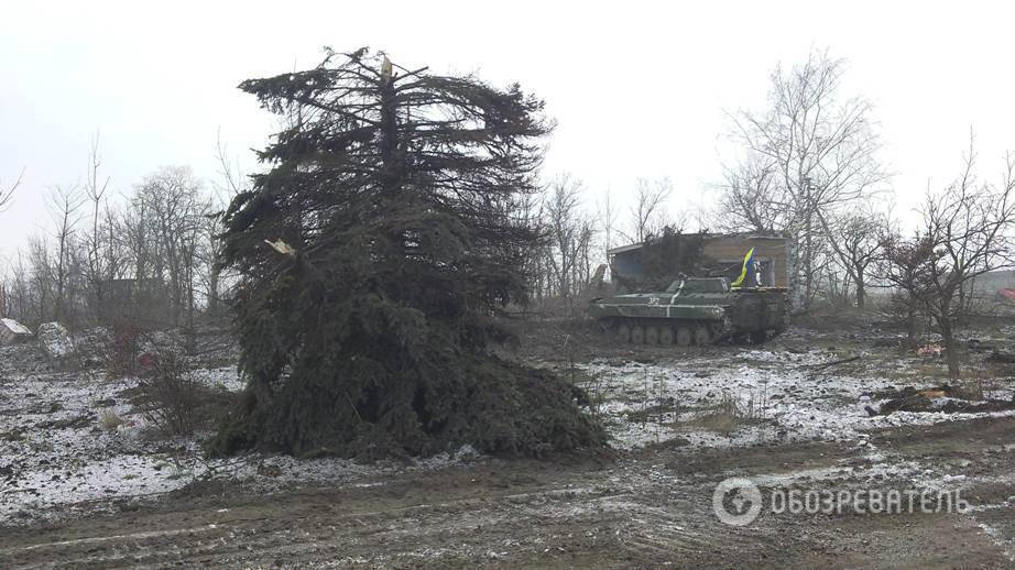 Боец АТО рассказал, сколько может продлиться война, и показал уникальные фото из Песок