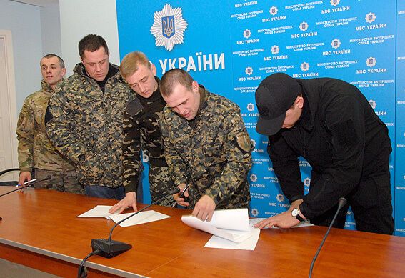 Семенченко уличили в популизме и пиаре: комбаты сделали заявление