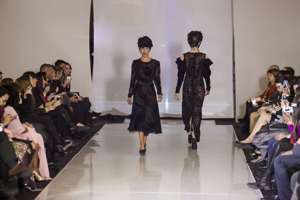 На тижні моди в Нью-Йорку українські дизайнери показали чорний Донбас