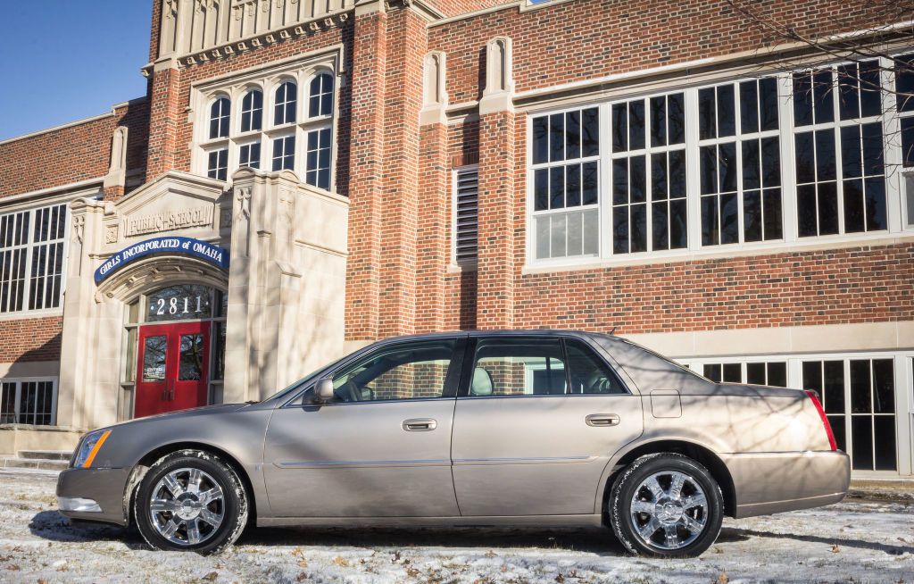 Вдесятеро дороже. Cadillac Уоррена Баффета продан на аукционе