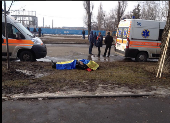 МВД назвало взрыв в Харькове во время мирного шествия терактом: опубликованы фото и видео