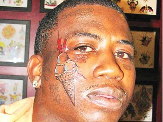 Татуировки на лицах, ставшие худшим решением в жизни этих людей