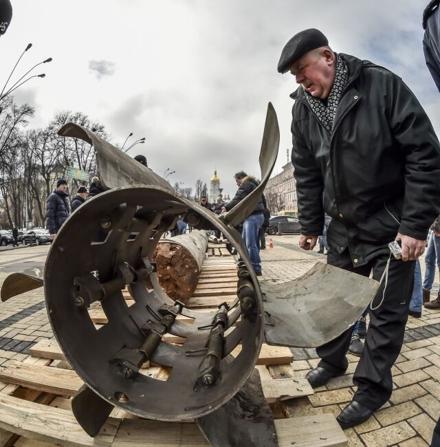 На выставку в Киев привезли смертельное российское оружие с Донбасса: фотофакт