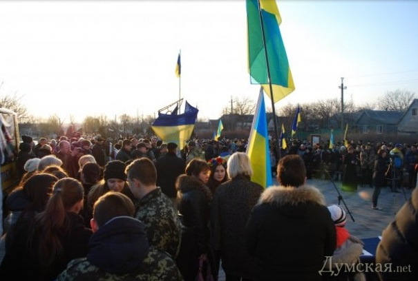 Под Одессой появилась "Птица Свободы" в честь Небесной сотни и павших в зоне АТО: фото памятника