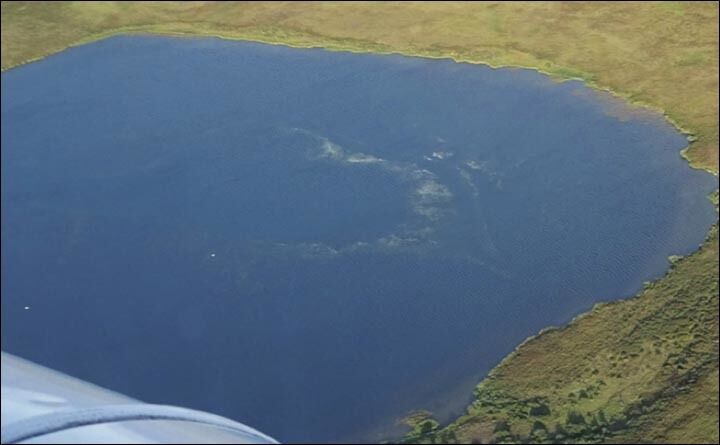 В России обнаружили десятки гигантских кратеров, которые опасны для окружающей среды