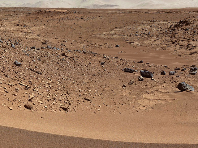 Опубликовано новое селфи марсохода Curiosity с Красной планеты