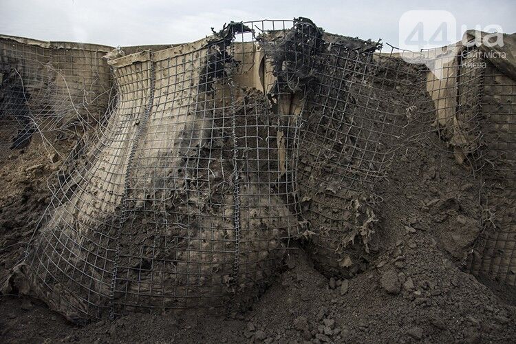 Под Киевом на базе Нацгвардии испытали новые защитные сооружения: опубликованы фото