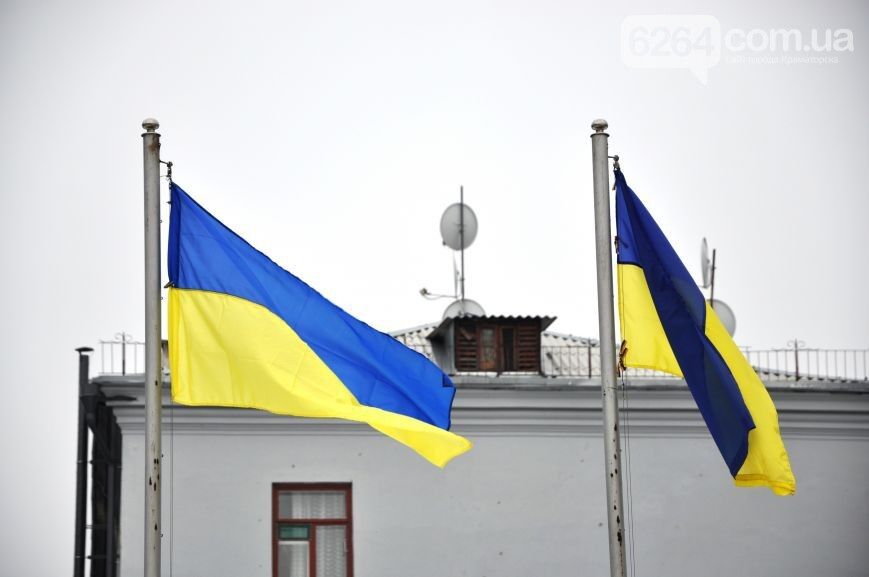 С центральной площади Краматорска исчезли украинские флаги: опубликованы фото