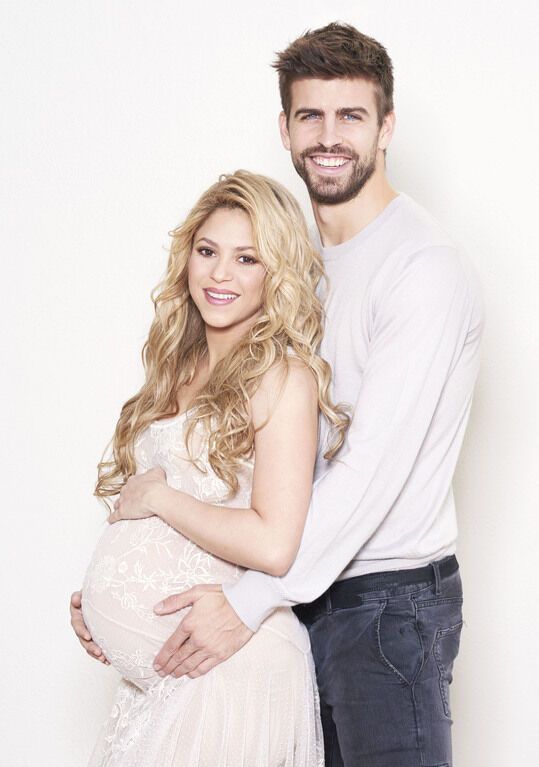 Шакира показала первый снимок новорожденного сына Саши