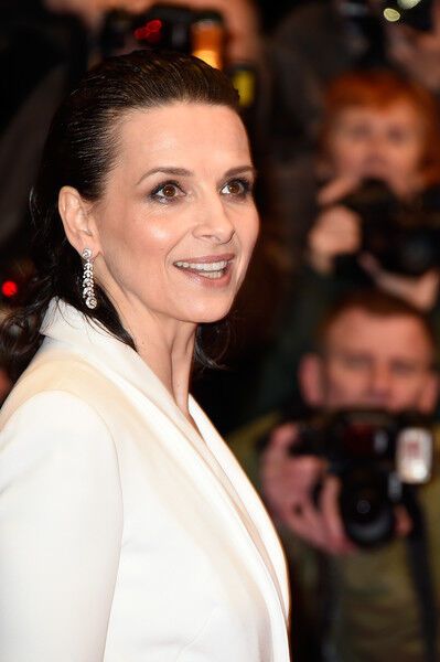 Ольга Куриленко, Жюльет Бинош, Одри Тоту на красной дорожке Берлинале