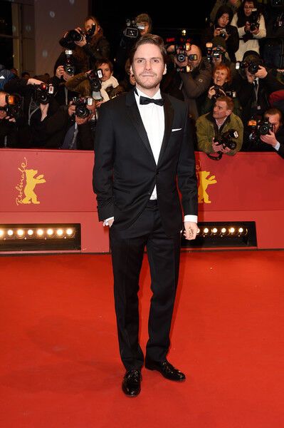 Ольга Куриленко, Жюльет Бинош, Одри Тоту на красной дорожке Берлинале