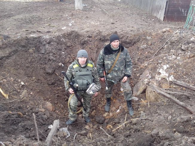 "ДНР" обстрілює Маріуполь російськими касетними боєприпасами: фотофакт