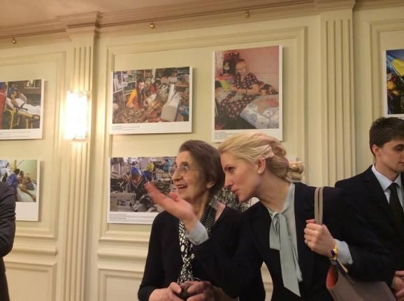  В Нью-Йорке открыли фотовыставку о женщинах в войне на Донбассе 