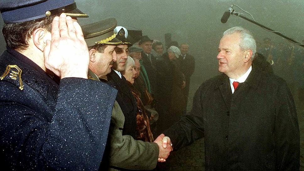 Урок всем диктаторам: как жил и умирал Слободан Милошевич