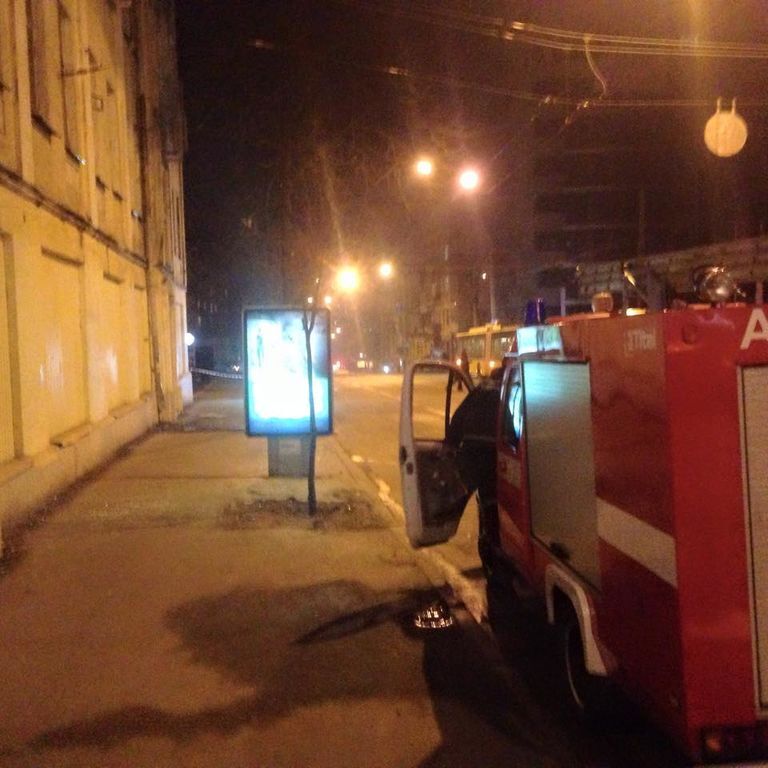 В Киеве горело историческое здание: опубликованы фото 