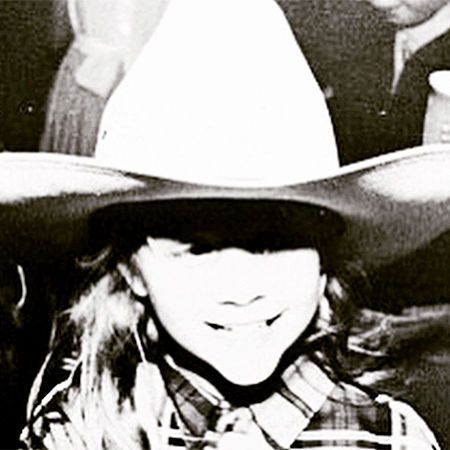 Звезды показали свои детские фото в Instagram