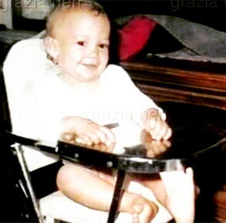 Звезды показали свои детские фото в Instagram