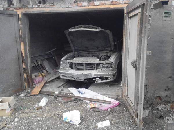 В оккупированном Донецке мародеры массово грабят гаражи
