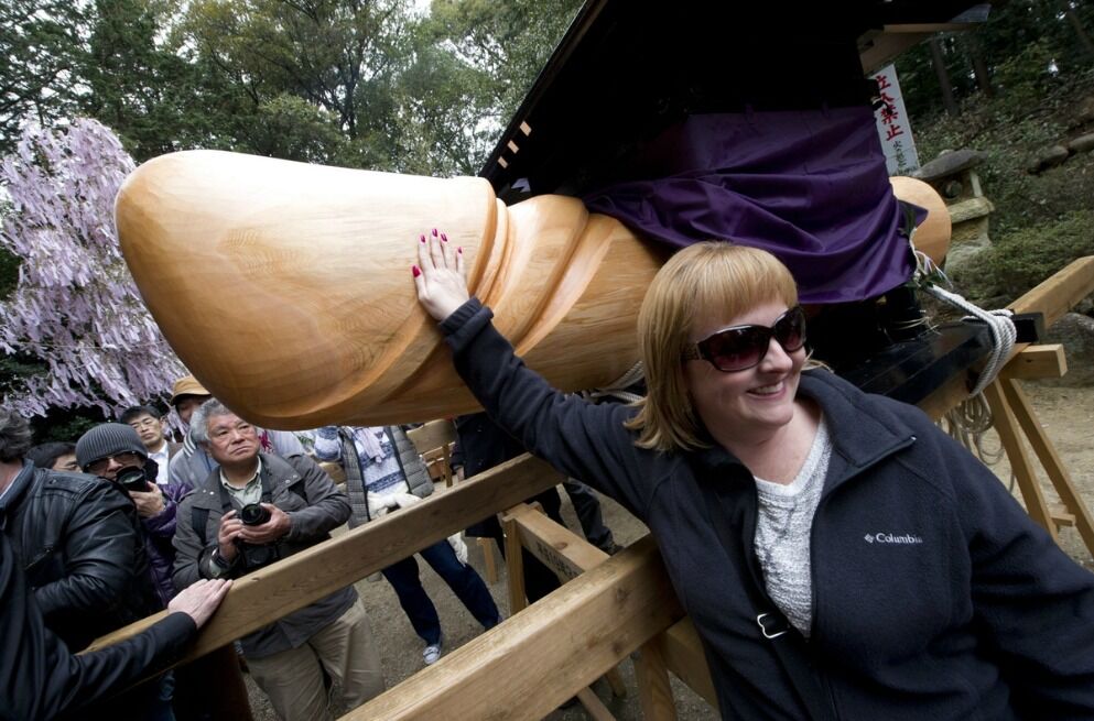 Хонэн-мацури или фестиваль пениса в Японии