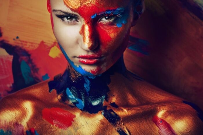 Девушки из будущего: фееричная серия работ от украинского фотографа