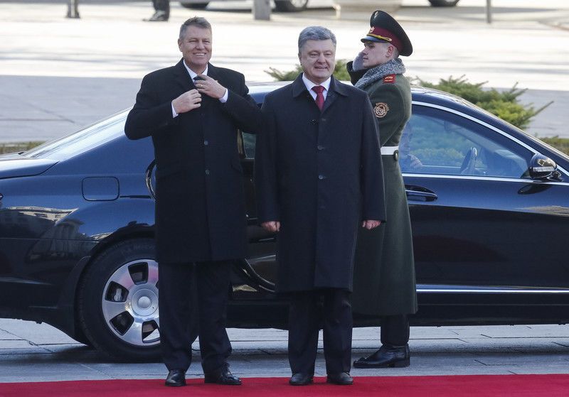 Президент Румынии прибыл в Киев