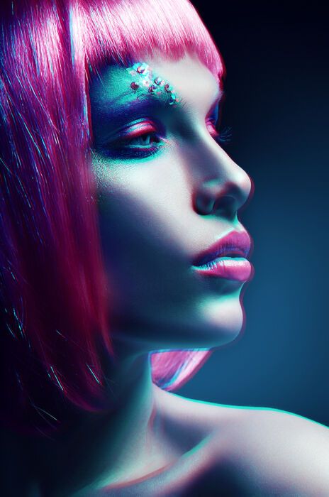 Девушки из будущего: фееричная серия работ от украинского фотографа