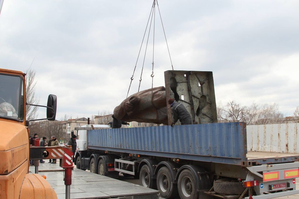 На Запорожье стало одним Лениным меньше