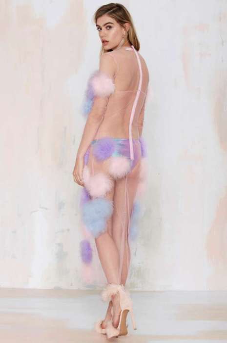 500 долларов за пушистое и прозрачное платье, которое некуда надеть