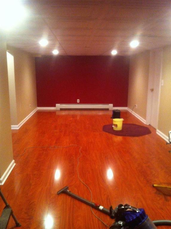 Парень превратил свой подвал в самый настоящий бар