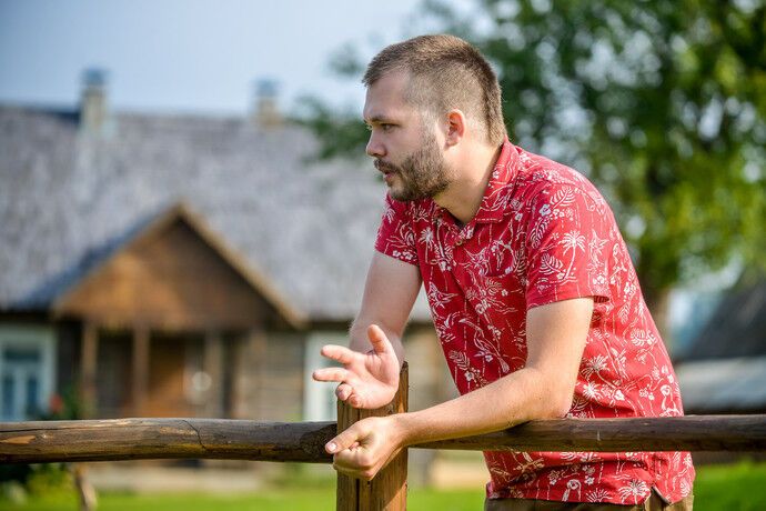 История белоруса, который "воскресил" заброшенную деревню