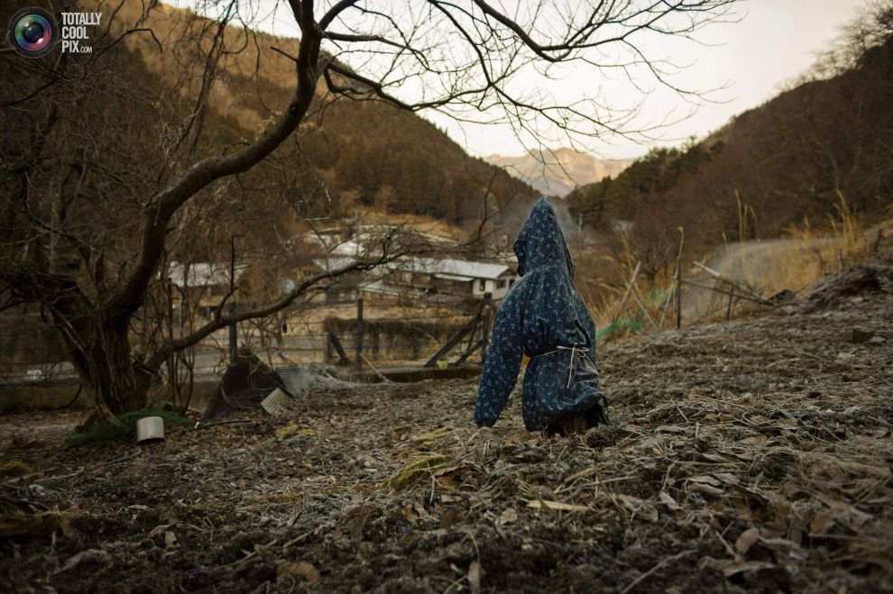 Как живые: пугающая деревня чучел в Японии