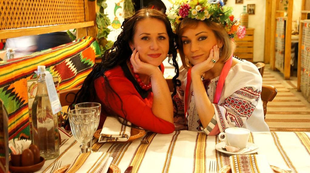 Татьяна Буланова поздравила свою подругу в "Голосі країни" и передала привет Вакарчуку