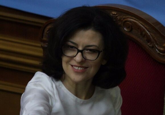 Названы топ-10 завидных невест и женихов из мира украинской политики