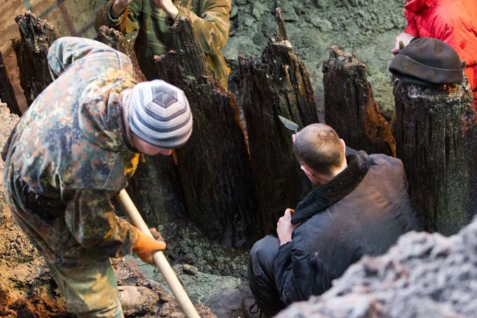 После находки археологов в Киеве заморозили стройку торгового центра