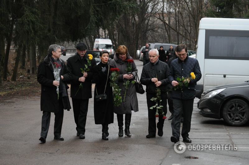 Проститься с Чечетовым пришли политики и артисты: опубликованы фото