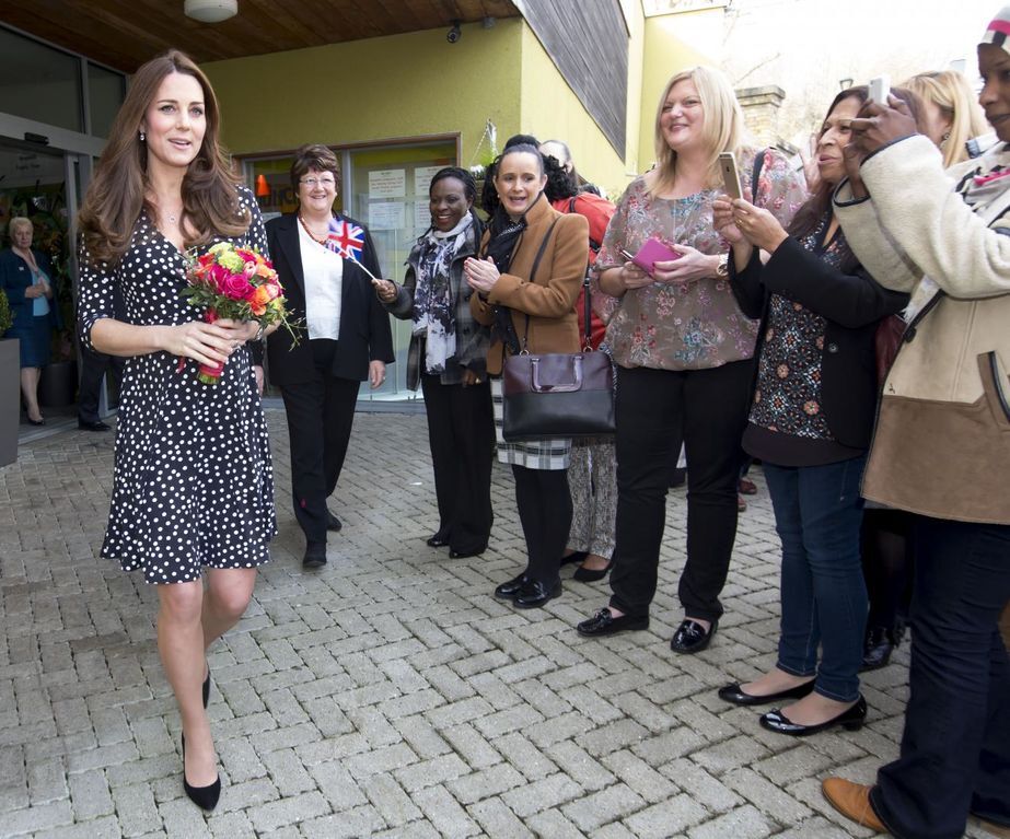 Принцесса без претензий: Кейт Миддлтон снова надела дешевое платье