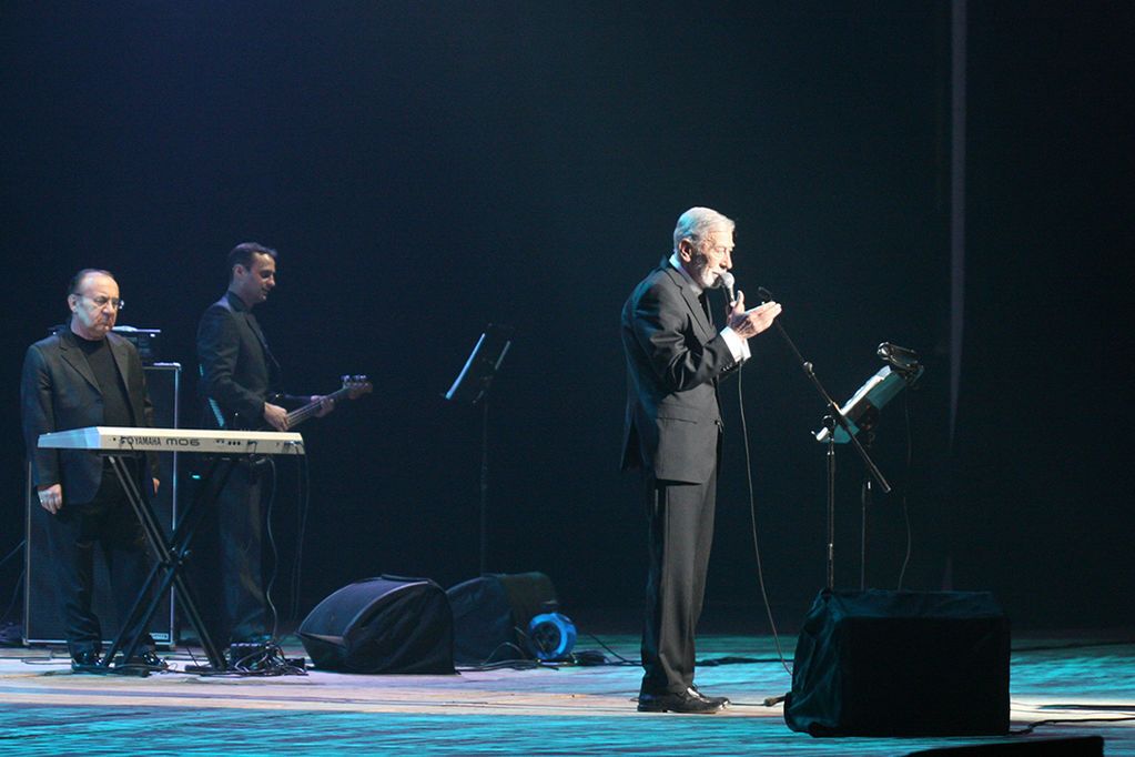 В Киеве Вахтанг Кикабидзе посвятил концерт "Небесной сотне"