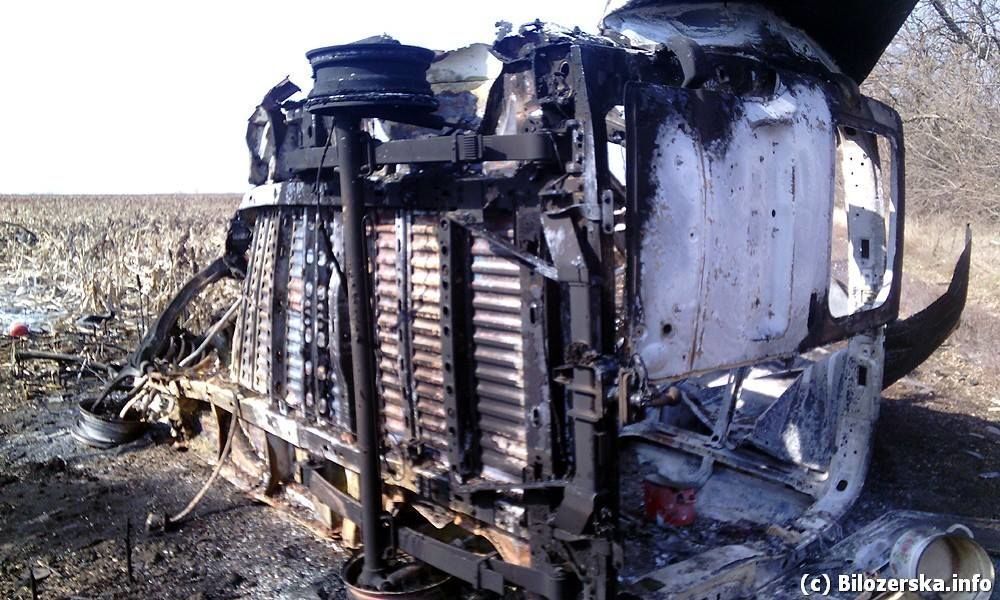 "Правый сектор" взорвал на Донетчине три авто с боевиками: фото с места событий