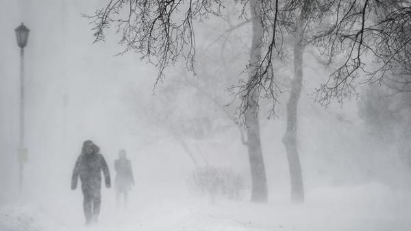 Погода мстит! Москву атаковал сильнейший снегопад: опубликованы фото и видео