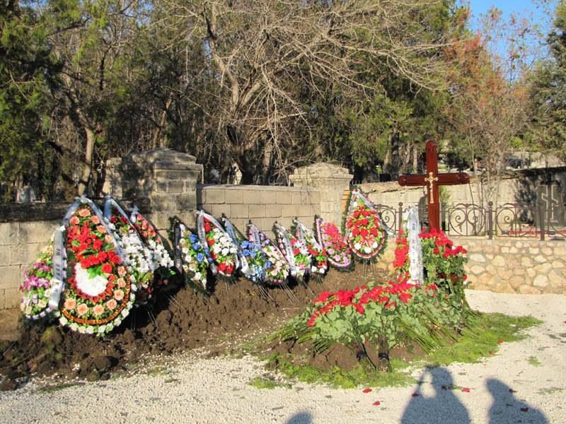 Янукович був присутній на похороні сина в Севастополі - ЗМІ