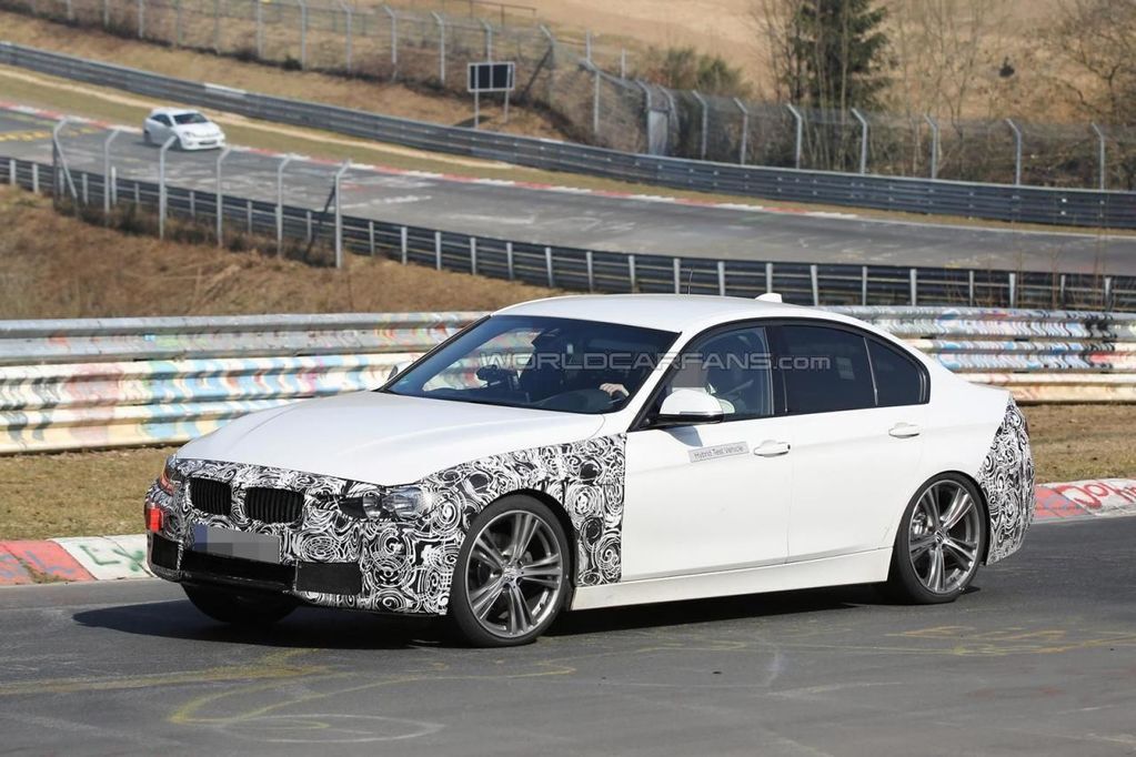 Фотошпионы рассекретили гибридную BMW 3-Series 2016