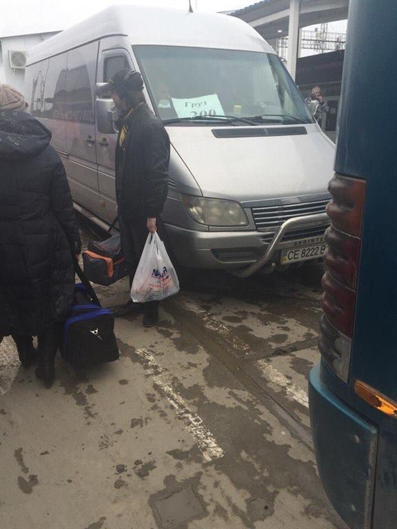 В Крым со стороны России заехали автобусы с "грузом-200"