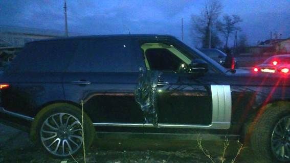 В Киеве задержали вооруженную группу угонщиков Range Rover