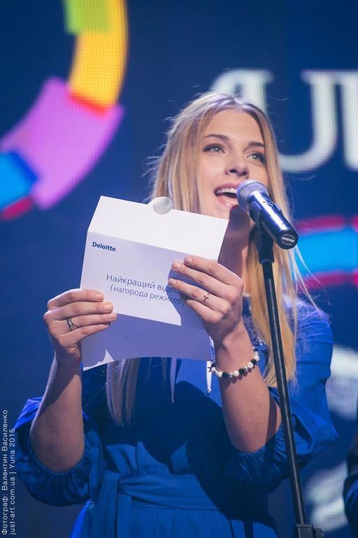 На премии YUNA-2015 назвали лучших музыкантов Украины: самые яркие фото церемонии