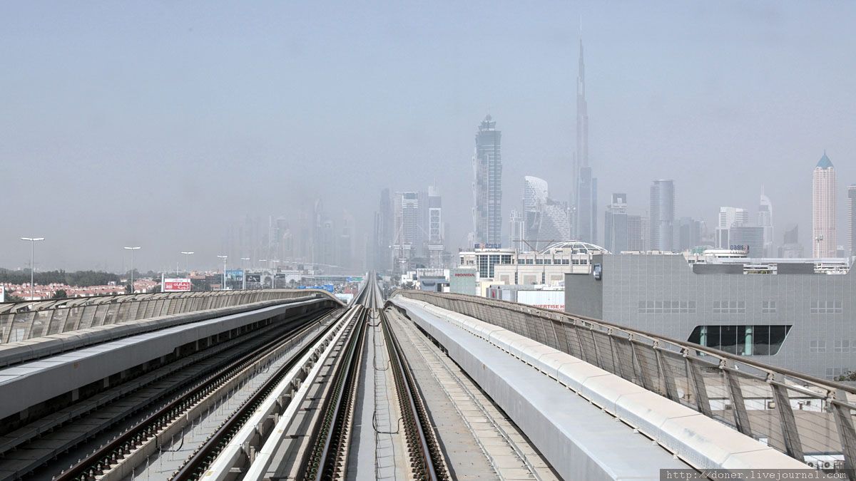 Общественный транспорт в Дубае