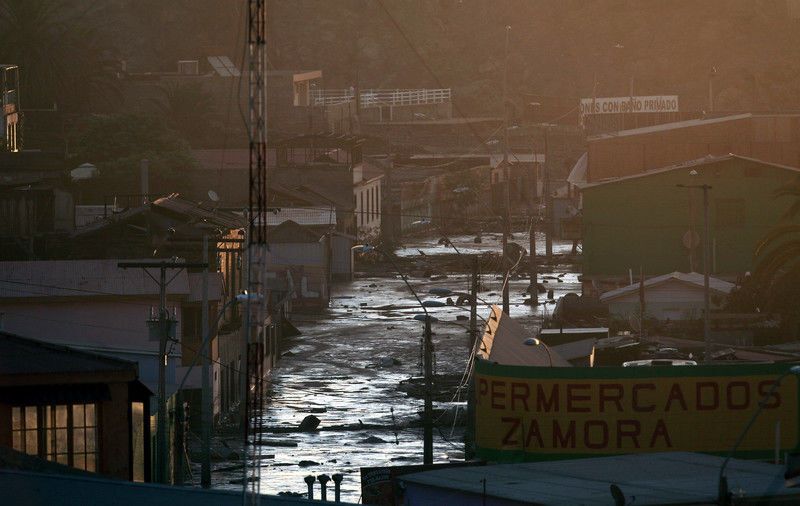 Чили утопает в грязи: последствия крупнейших за 100 лет ливней