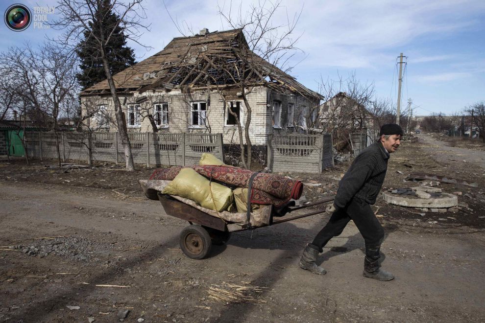 Руины Дебальцево и Углегорска